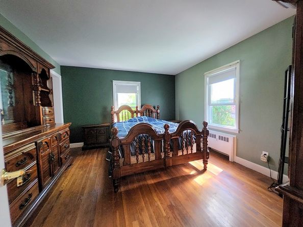 6 Crosby St, Webster MA 01570