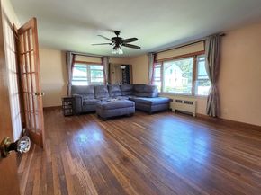 6 Crosby St, Webster MA 01570