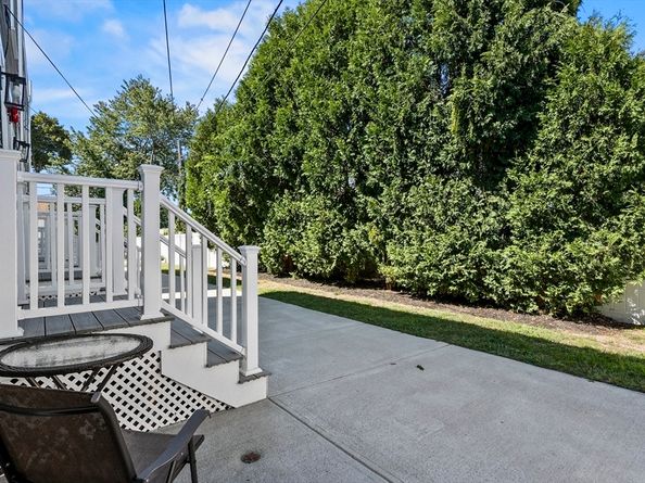 607 Cambridge St 4, Worcester MA 01610