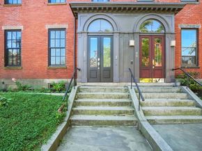 22 Kenilworth St, Boston MA 02119
