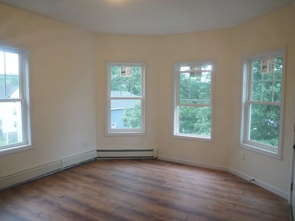 119 Rodney St, Worcester MA 01605