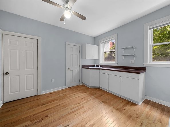 5 Wilbur Ct, Boston MA 02128