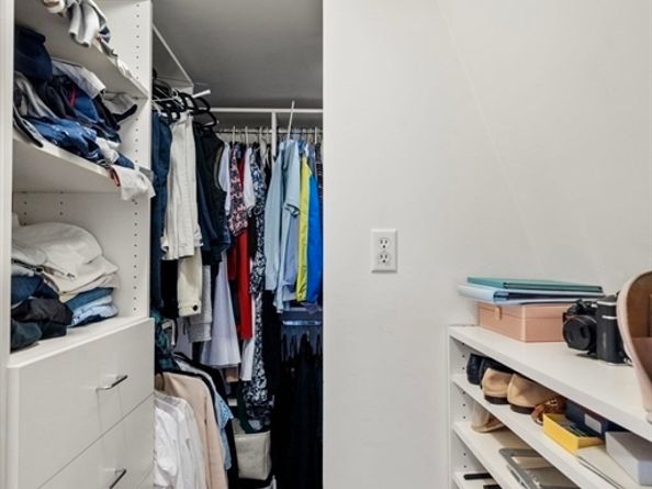 1308 Walnut St, Newton MA 02461