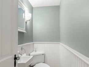 1308 Walnut St, Newton MA 02461