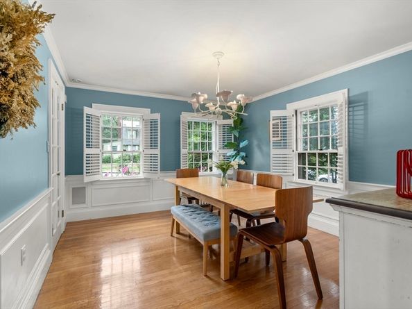 1308 Walnut St, Newton MA 02461