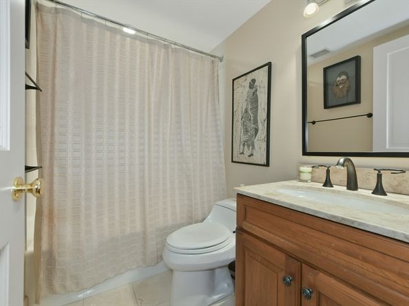 75-83 Cambridge Pkwy. Ph12 ., Cambridge MA 02142