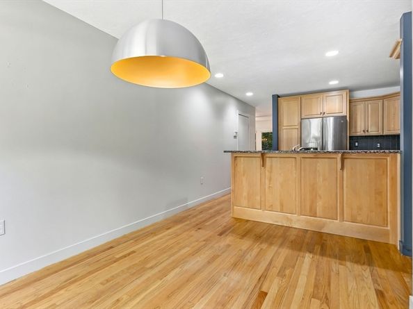 1 Apple Valley Drive 1, Sharon MA 02067