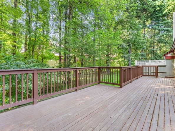 1 Apple Valley Drive 1, Sharon MA 02067
