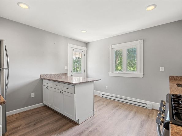 7 Carter Rd, Braintree MA 02184