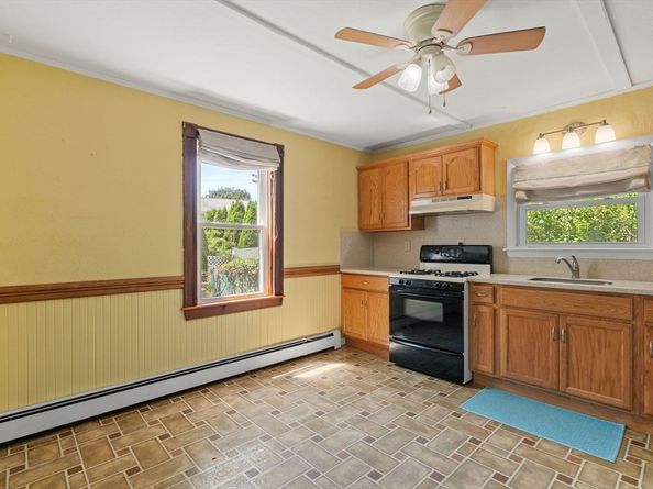 7 Carter Rd, Braintree MA 02184