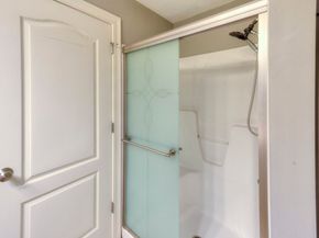 38 Johnson St, Worcester MA 01604