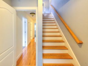 38 Johnson St, Worcester MA 01604