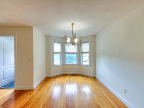 38 Johnson St, Worcester MA 01604