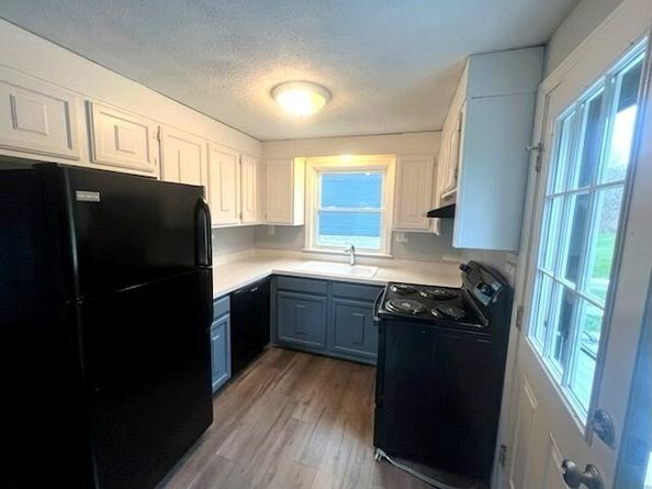 70 Chamberlain Road, Westford MA 01886