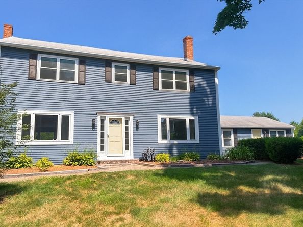 70 Chamberlain Road, Westford MA 01886