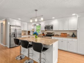 5 Hope Lane, Dedham MA 02026