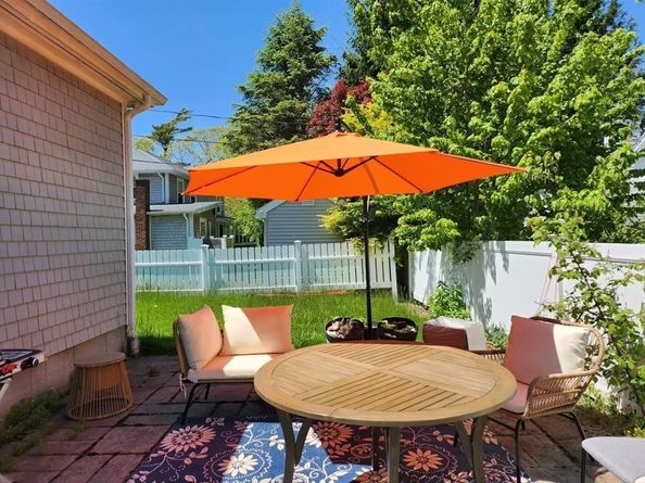 5 Spinnaker Ln, Marion MA 02738