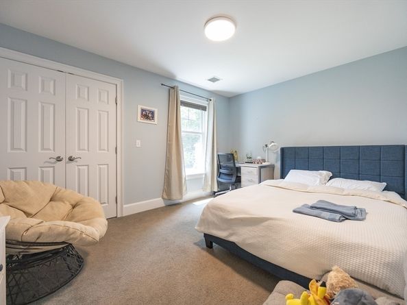 5 Spinnaker Ln, Marion MA 02738