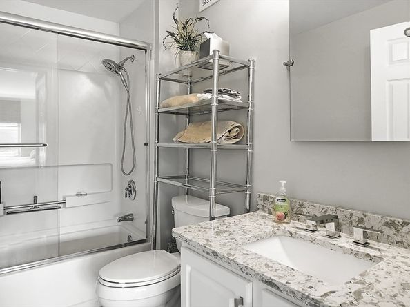 150 Staniford St 1009, Boston MA 02114