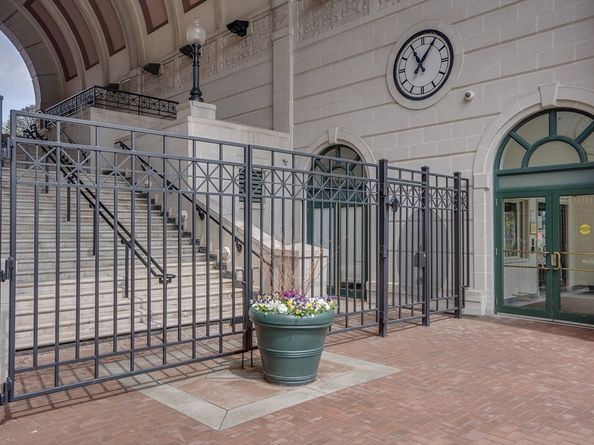150 Staniford St 1009, Boston MA 02114