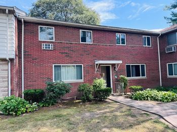 155 Bishop Dr