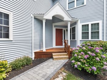 3 Arborwood Dr