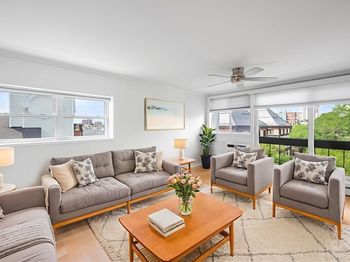12 Inman St