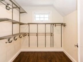 77 Rock Glen Rd, Medford MA 02155