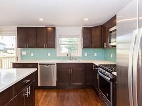 77 Rock Glen Rd, Medford MA 02155