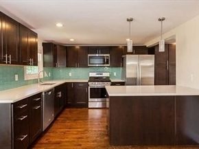 77 Rock Glen Rd, Medford MA 02155