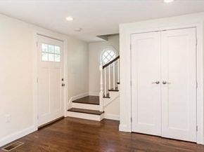 77 Rock Glen Rd, Medford MA 02155