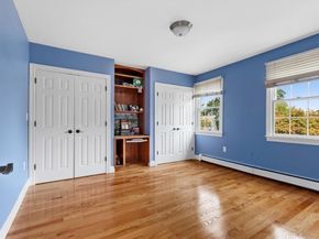 4 Mcdonald Farm Rd, Wakefield MA 01880