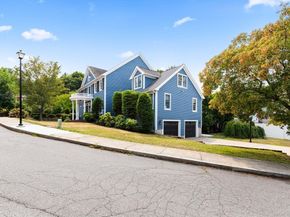 4 Mcdonald Farm Rd, Wakefield MA 01880