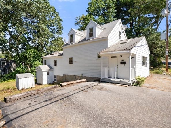 42 Pinehurst, Billerica MA 01821