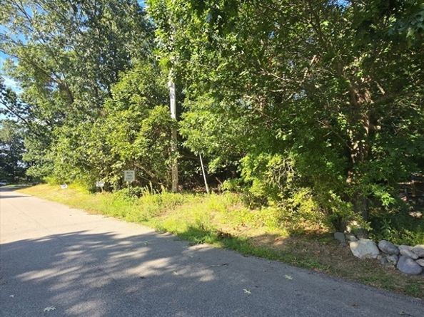 64 Danforth St, Marshfield MA 02050
