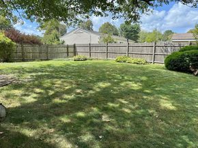 534 Hogg Memorial Dr, Whitman MA 02382