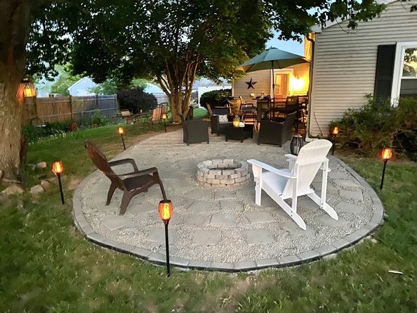 534 Hogg Memorial Dr, Whitman MA 02382