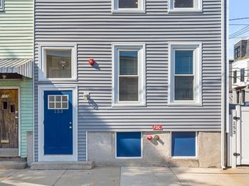 153 Everett St