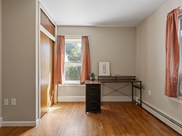 31 Euclid St, Gardner MA 01440