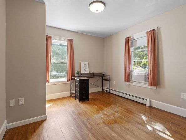 31 Euclid St, Gardner MA 01440