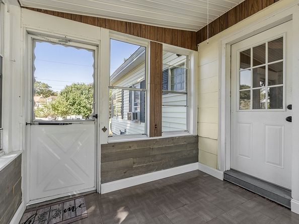 31 Euclid St, Gardner MA 01440