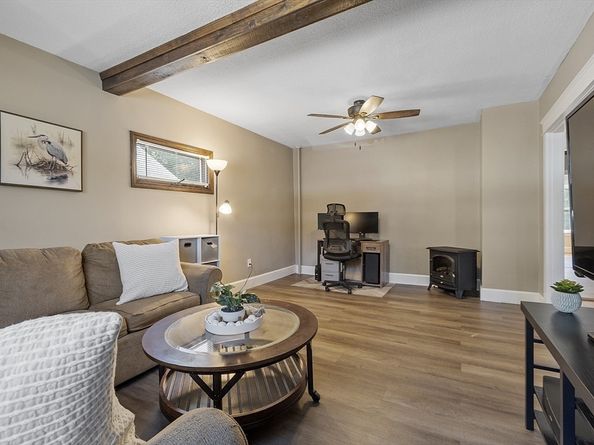 31 Euclid St, Gardner MA 01440