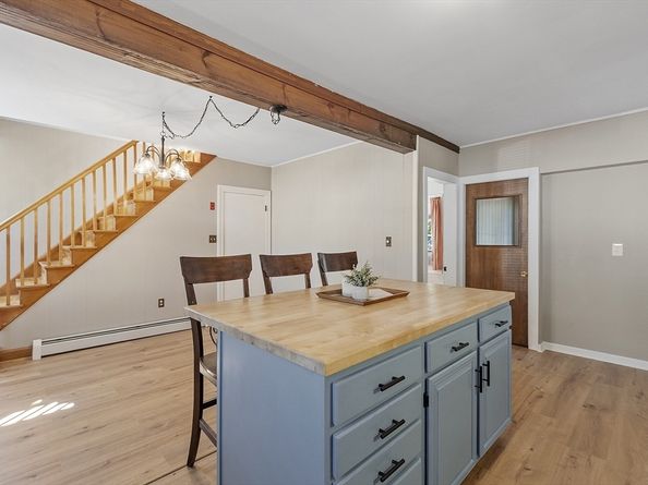 31 Euclid St, Gardner MA 01440