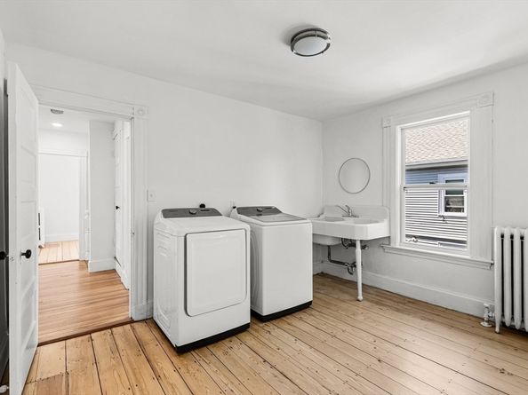 30 Massasoit St, Boston MA 02136
