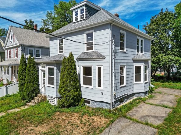 30 Massasoit St, Boston MA 02136