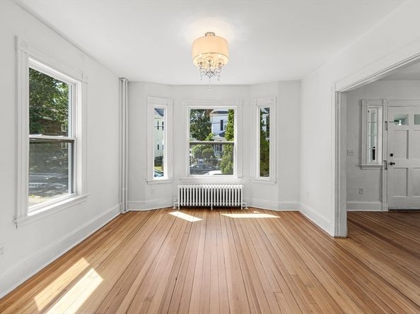 30 Massasoit St, Boston MA 02136