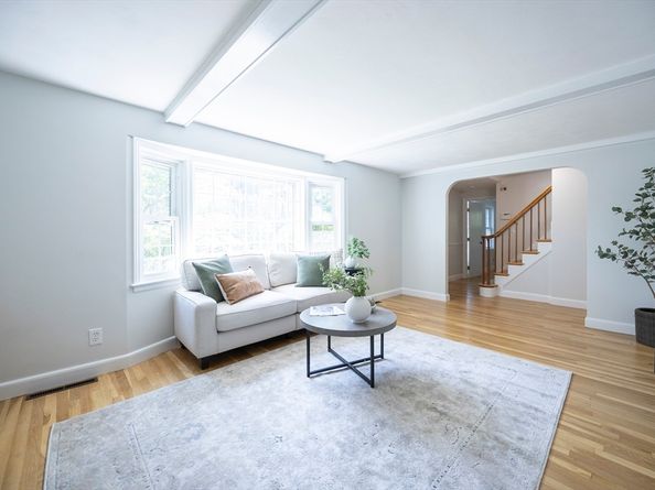 88 Fox Meadow Ln, Dedham MA 02026