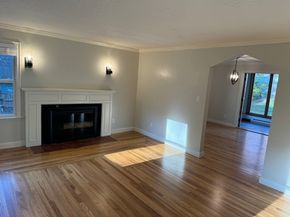 3 Old English Rd, Worcester MA 01609