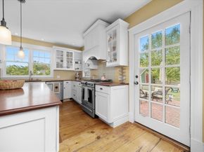 13 Ship Street, Hingham MA 02043