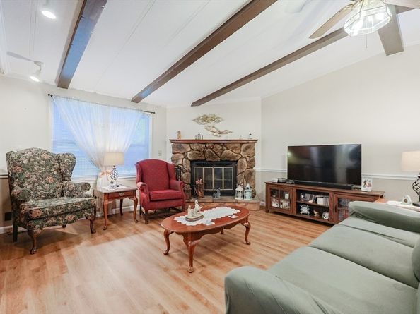 18 American Ave, West Bridgewater MA 02379